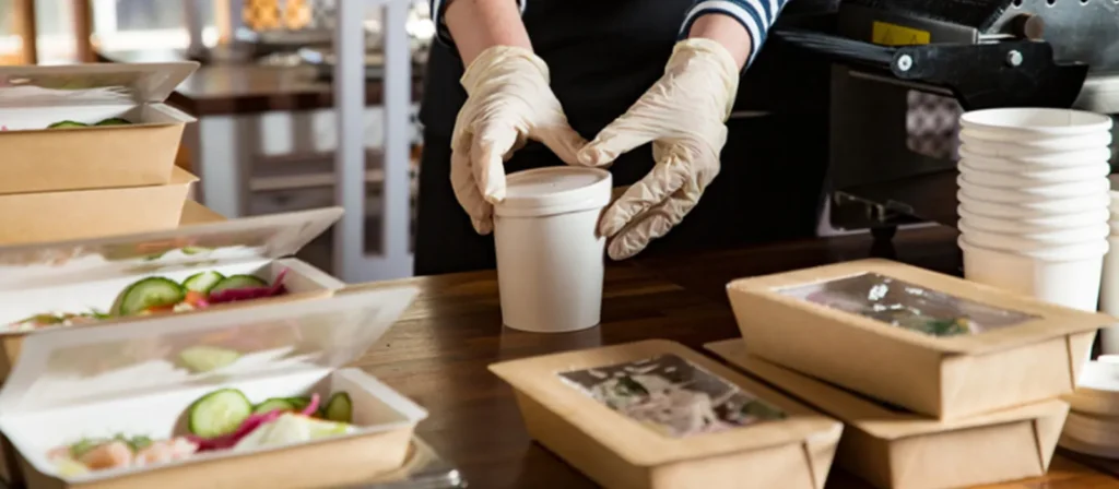 Traditional and Sustainable Food Packaging