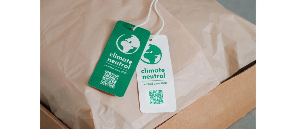 Understanding Carbon Label: Empowering Enterprises for Low-Carbon Transformation 4 Key Considerations for Enterprises Using Carbon Labels