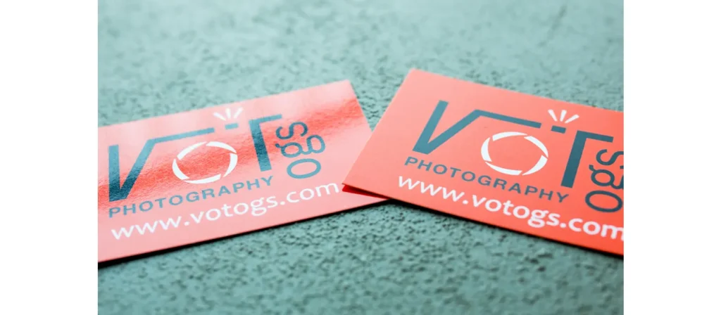 A Guide to Matte Finish vs Glossy Finish for Packaging 7 Business Cards